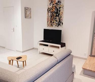 Rive Droite House | maison spacieuse centre et plage