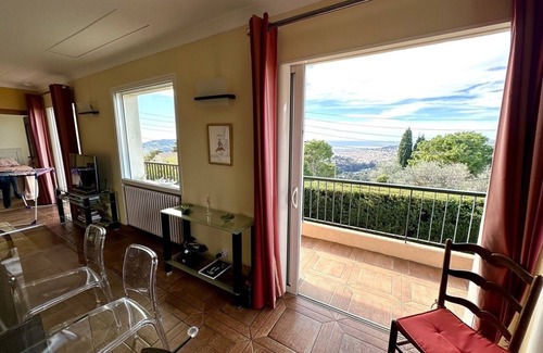 Gairaut House | Maison sur les Hauteurs de Nice au Calme Avec vue mer