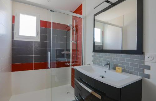 Le Bois-Plage-en-Re House | Maison tout confort 4 adultes et 4 enfants