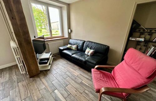 Laigne-en-Belin Apartment | Maison très proche des 24 Heures - 9 Personnes