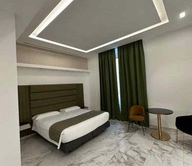 Rione III Colonna House | Maison Tritone