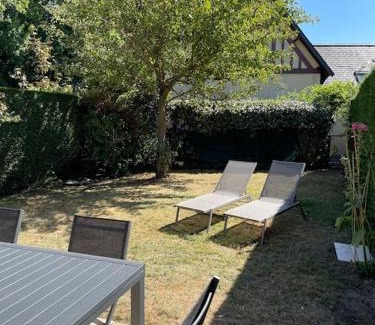 Deauville House | Maison vélo piscine tennis