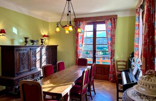 Yenne House | Maison Vaquier 1