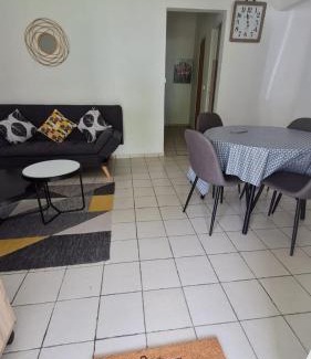 Capesterre-Belle-Eau House | Maison verte