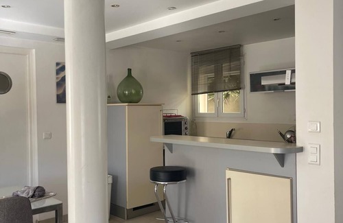 Saint-Nazaire House | MAISON VOISINE DE LA MER IN CANET EN ROUSSILLON