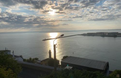 Plerin Villa | Maison vue mer baie de Saint Brieuc
