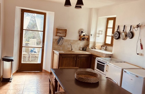 Les Pennes-Mirabeau House | Maison vue mer