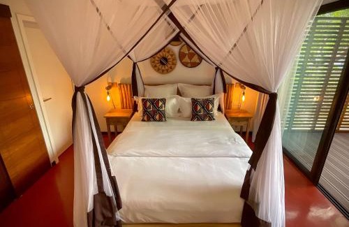 Ambatoloaka Hotel | Maison Ylang Dive Center