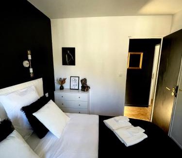 Mont-Dore Apartment | Maison Yuki - Appartement chic - Netflix et Parking gratuit