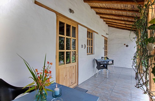 Centro Historico Apartment | Maisonette apartment in a dreamlike garden, in historic Quito
