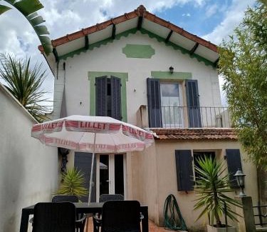 Toulon House | Maisonette avec jardinet sur le bas du Faron