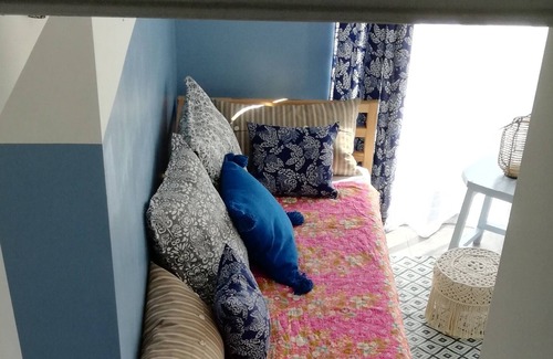 Groix House | Maisonette grooves on the edge of the moor