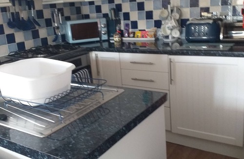 Saundersfoot Condo | Maisonette in Saundersfoot - just 100yds from Saundersfoot's Blue Flag Beach.