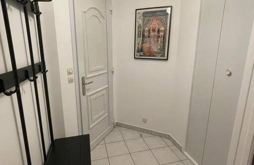 Doue-la-Fontaine House | Maisonette parking privé gratuit
