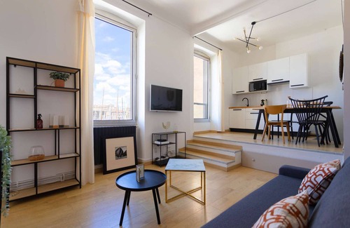 Opera Apartment | MaisonMars Le Rive Neuve Sea View