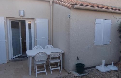 La Remigeasse House | Maisonnette avec Terrasse, Parking à 800m de la Plage - FR-1-778-36