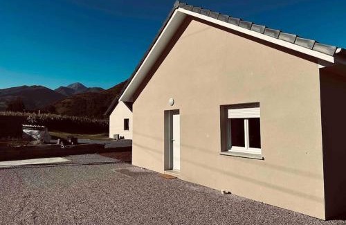 Gerde House | Maisonnette avec vue Montagne et jardin
