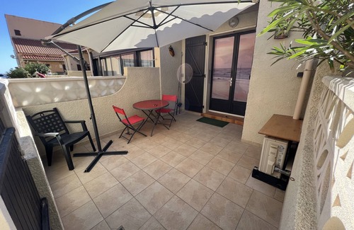Leucate House | Maisonnette de Plage a 50 m de la mer . 4/5 Couchages . Parking Prive