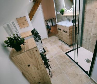 Couchey House | Maisonnette de prestige au cœur des vignes