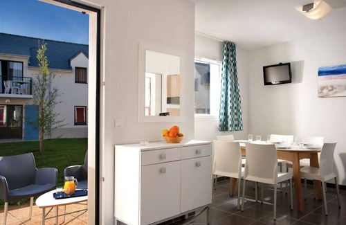 Queven House | Maisonnette de vacances pour 6 | Piscine chauffée