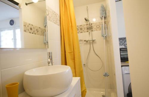 Flins-sur-Seine House | Maisonnette
