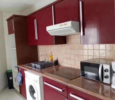Saintes Apartment | Maisonnette