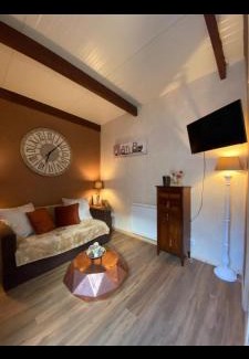 Nemours Apartment | Maisonnette indépendante avec terasse à 45 mn de Paris