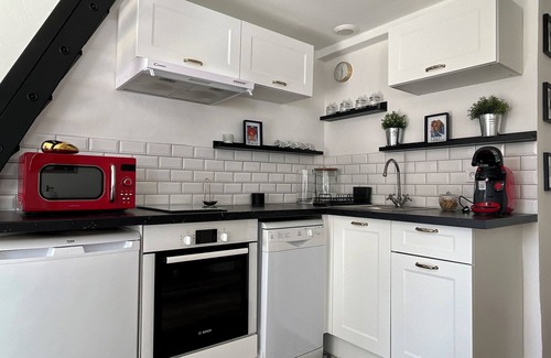 Royan Apartment | Maisonnette La Marie garden level air-conditioned