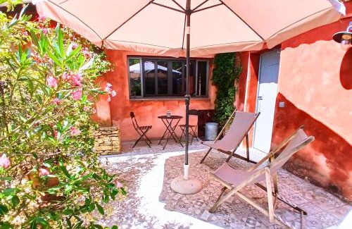 Entrechaux Apartment | Maisonnette - WIFI - TERRASSES - LOCAL VÉLO - ANIMAUX PAYANTS