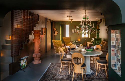 Le Bois-Plage-en-Re House | Maisons 322 - Maison L'Insolite