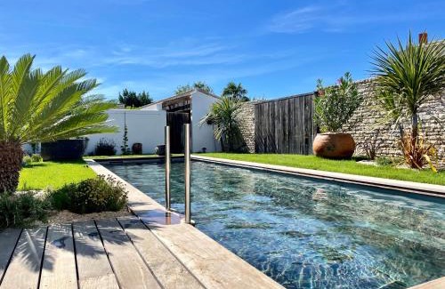 Le Bois-Plage-en-Re House | Maisons 322 - Maison La Flamboyante