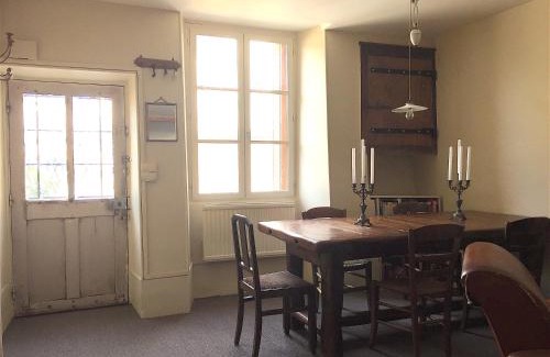 Noyers-sur-Serein House | Maisons de Vignerons