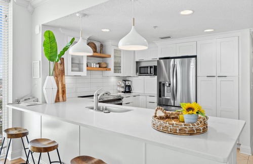 Long Beach Condo | Majestic 1501 - Beachfront, Heated Pool, Hot Tub, Private Beach, Free Activities