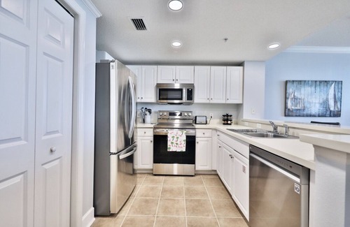Long Beach Condo | Majestic 3BR 2BA Newly purchased Gulf front condo!