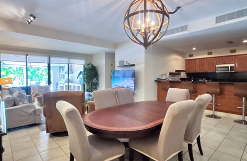 Playa Blanca Apartment | Majestic 4 Br apartment with Private Pool