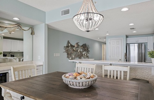 Long Beach Condo | Majestic Beach Towers, 3rd floor-directly across from parking, Oceanfront
