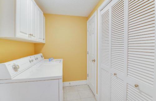 Long Beach Apartment | Majestic Beach Resort