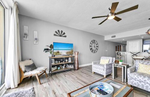 Long Beach Apartment | Majestic Beach Towers 2-2003