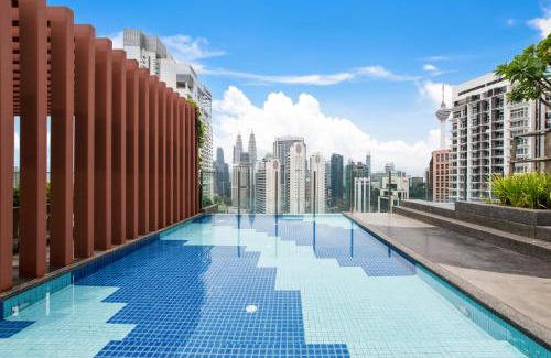 Kuala Lumpur City Centre Apartment | Majestic by Avery at KLCC#Located in the City Center#10 mins Walk to Twin Towers#Rooftop Infinity pool#中英文房东