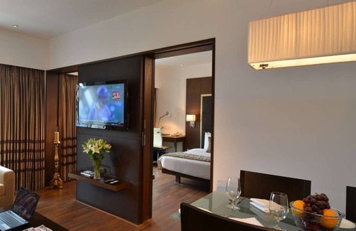 Navi Mumbai Hotel | Majestic Court Sarovar Portico Navi Mumbai