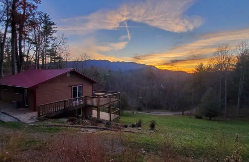 Butler House | Majestic Peak - Mountain Views and Lake Access