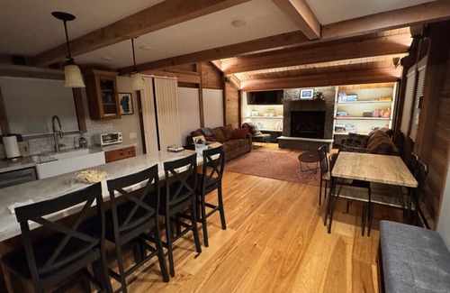 Lake Forest House | Majestic Pines Tahoe City