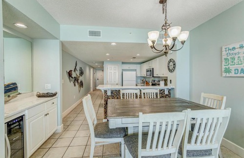 Long Beach House | Majestic Resort Tower 2 Unit 306