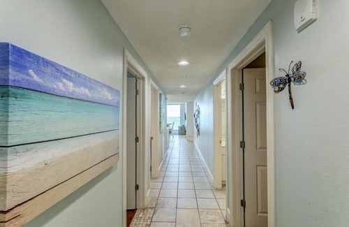 Long Beach House | Majestic Resort Tower 2 Unit 306