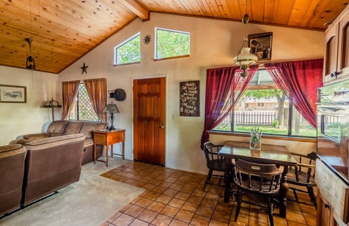 Bradley House | Majestic rural house