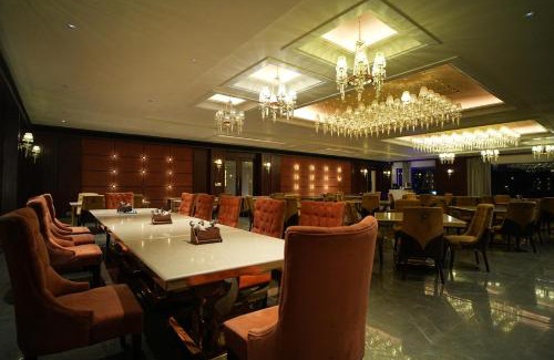 Jammu Hotel | Majestic Square