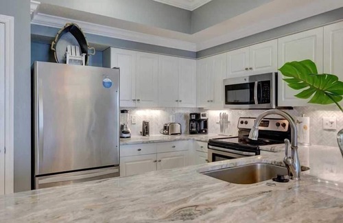 Miramar Beach Condo | Majestic Sun 1011A Amazing Views , Diamond Floor plan Condo 2/2