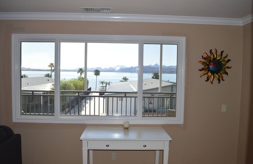 Havasu Lake House | Major's Toy Box - Amazing Home Havasu Landing