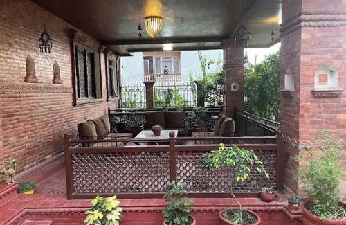 Naxal House | MAKACH House, Studio Apartment !