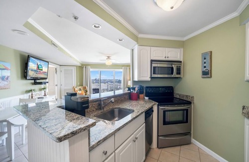 Midtown Ocean City Condo | Makai 501- Beautiful Bay Views!